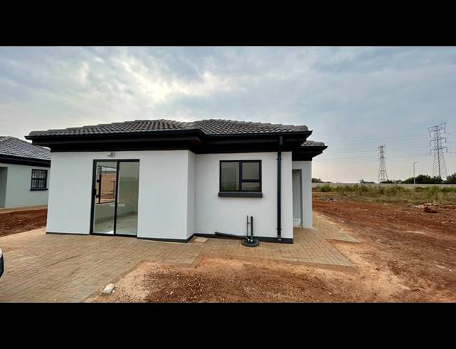 3 BEDROOM HOUSE FOR SALE IN KLERKSOORD